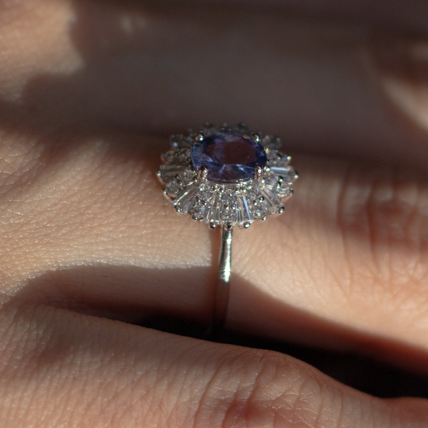 Anillo Frida con Tanzanita Morado | Plata 925 | Patricia Zúñiga Joyería | AnnaMar Atelier