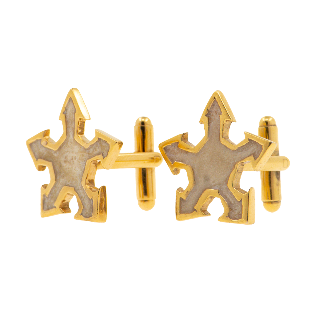 Mancuernillas Estrella con Esmalte Negro y Oro Chapeado 18k | Red Prey Jewelry | AnnaMar Atelier