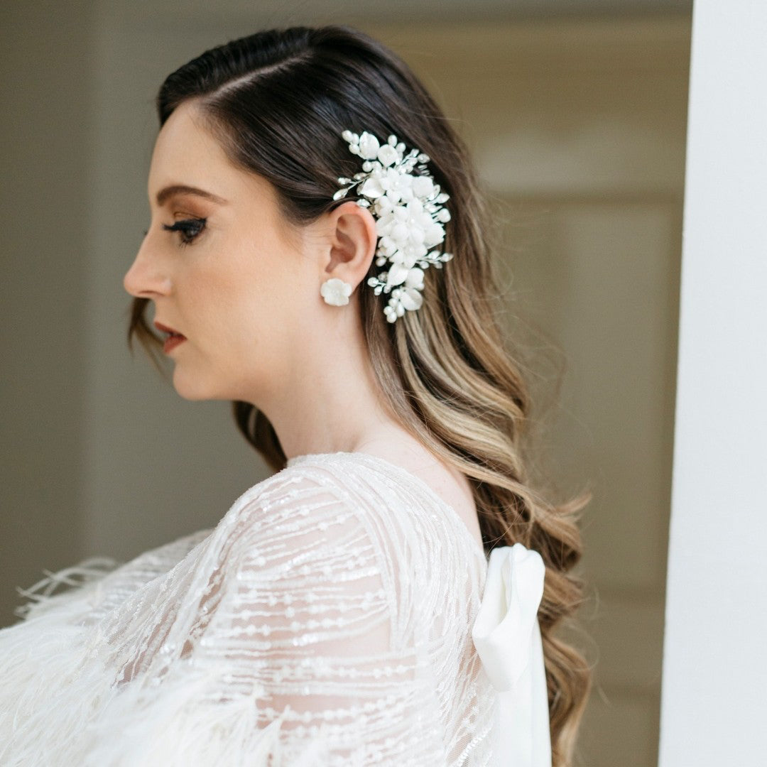 Peineta Lola | Porcelana, Cristales y Perlas | Patricia Zúñiga Joyería | AnnaMar Atelier